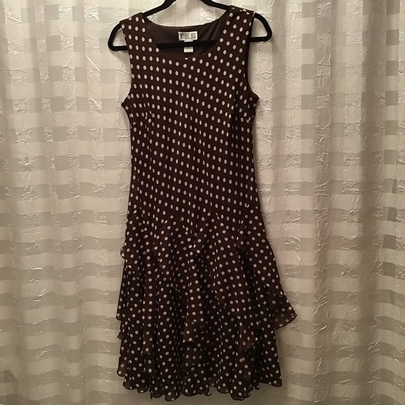 Robbie Bee Dresses & Skirts - Robbie Bee Brown & Cream Polka Dot Dress, Size 6